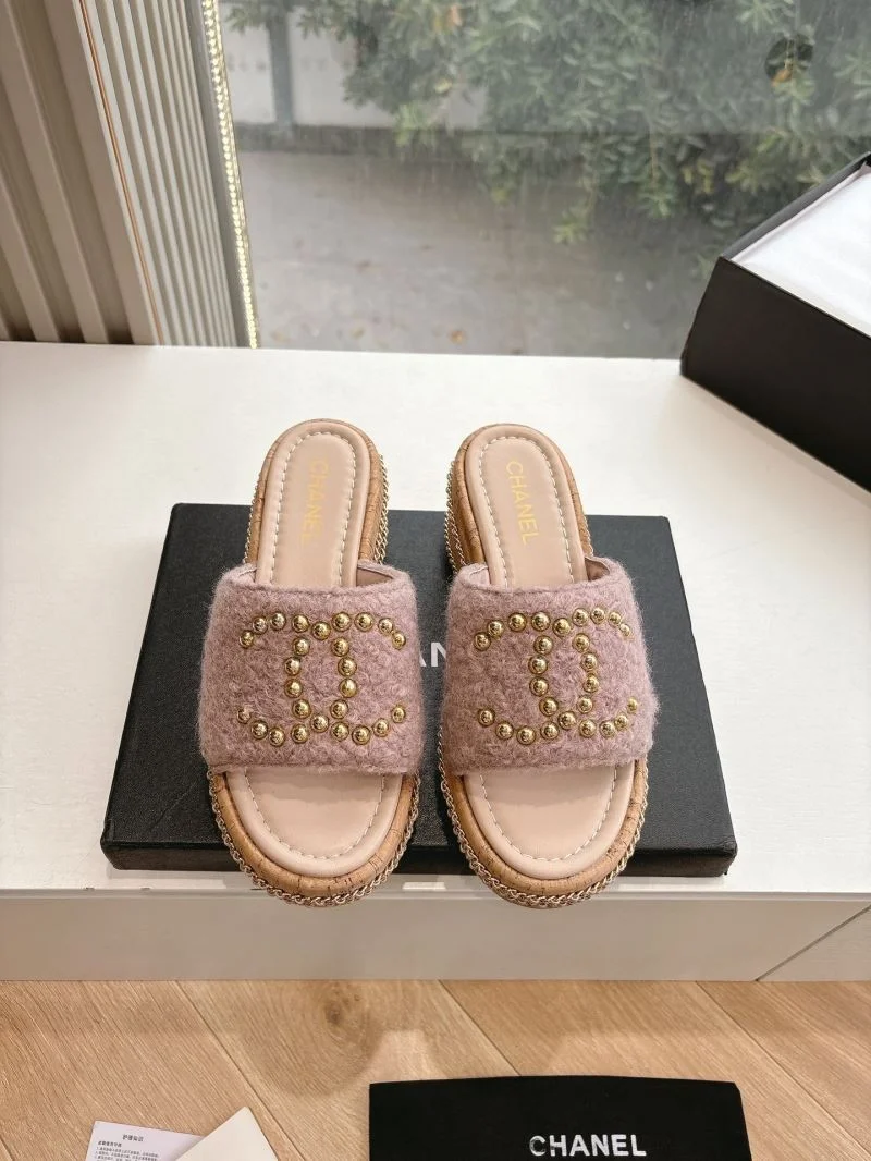 Thermal Chanel Slippers 18887