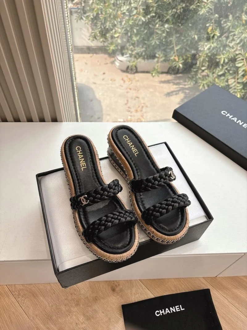 Chanel Slippers EyeCatching 18880