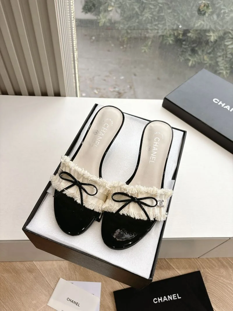Sporty Chanel Slippers 18885