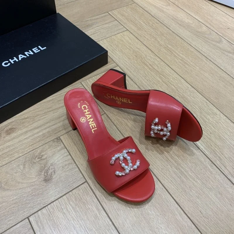 Chanel Slippers Versatile 18829