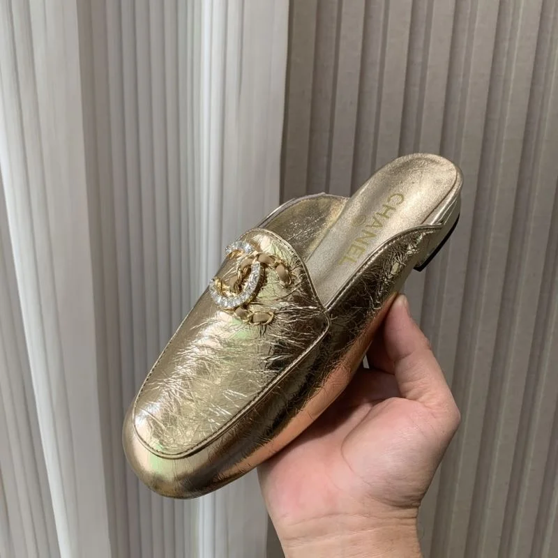 UrbanChic Chanel Slippers 18802