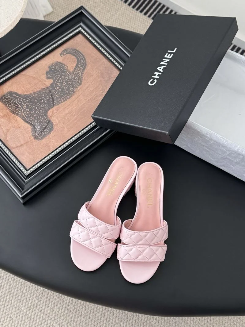 Chanel Slippers OdorResistant 18741