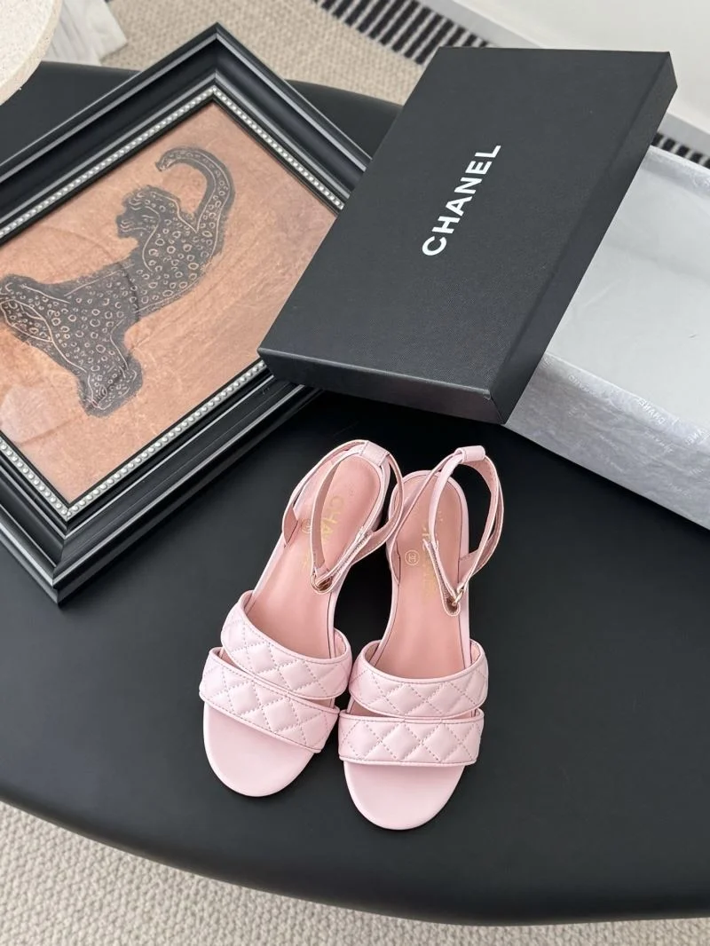 Chanel Slippers Fashionable 18740