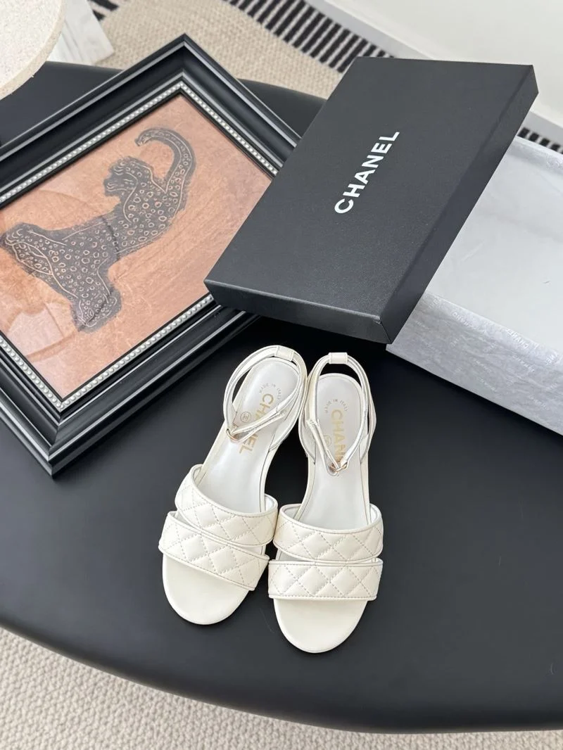 Breathable Chanel Slippers 18797