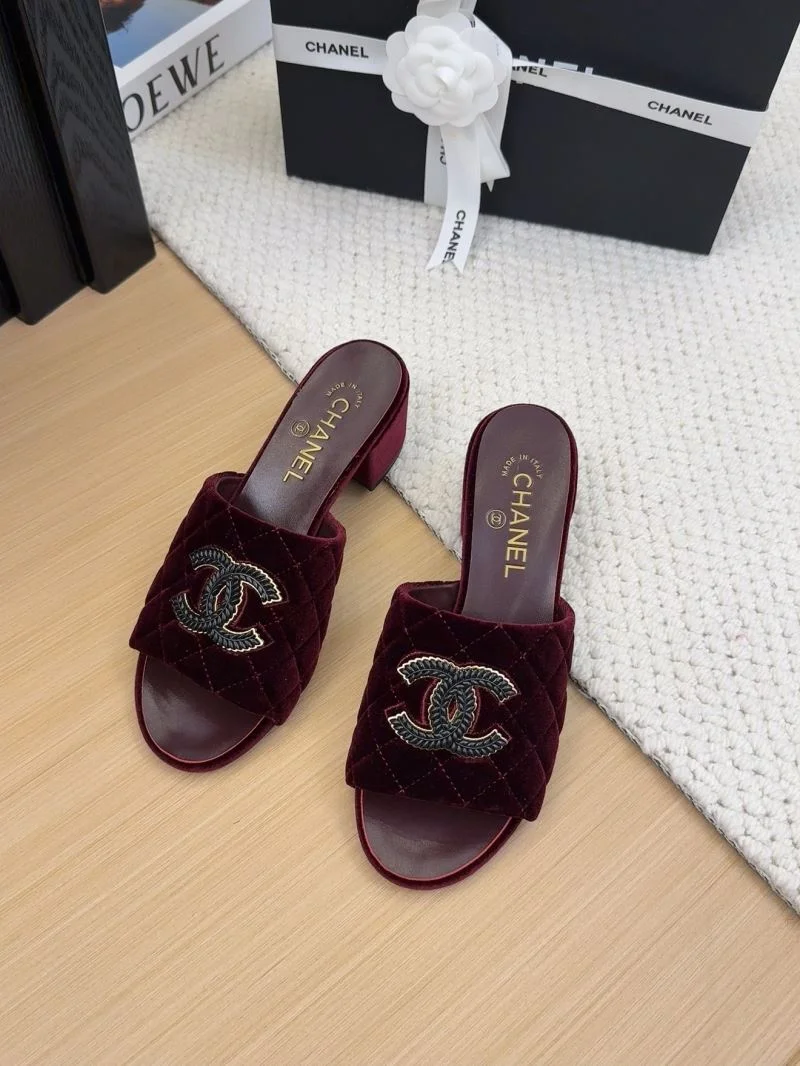 Chanel Slippers Practical 18708
