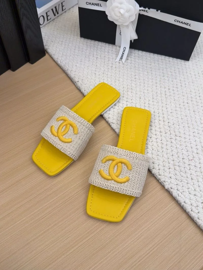 Chanel Slippers OdorResistant 18700