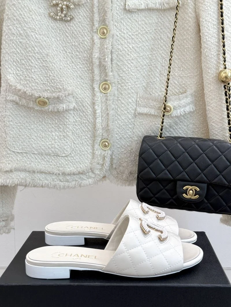SmoothTexture Chanel Slippers 18743
