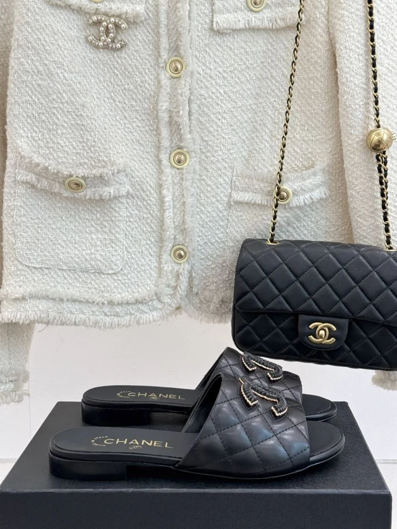 Cozy Chanel Slippers 18689