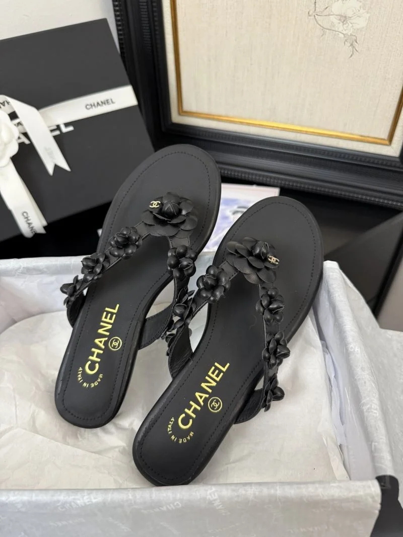 SmoothTexture Chanel Slippers 18687