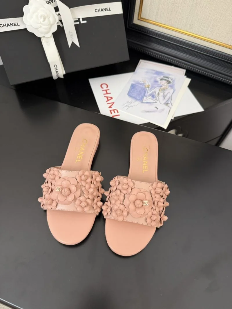 AllSeason Chanel Slippers 18670