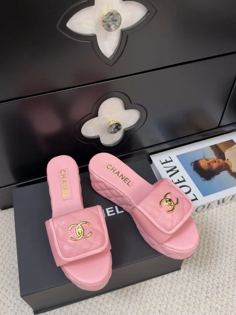 Chanel Slippers Comfortable 17231