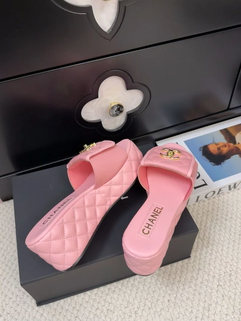 Chanel Slippers Comfortable 17231