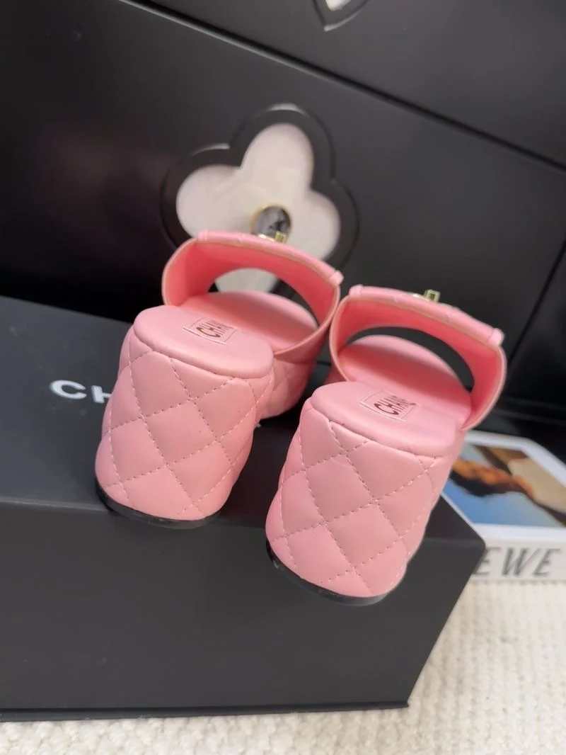 Chanel Slippers Comfortable 17231