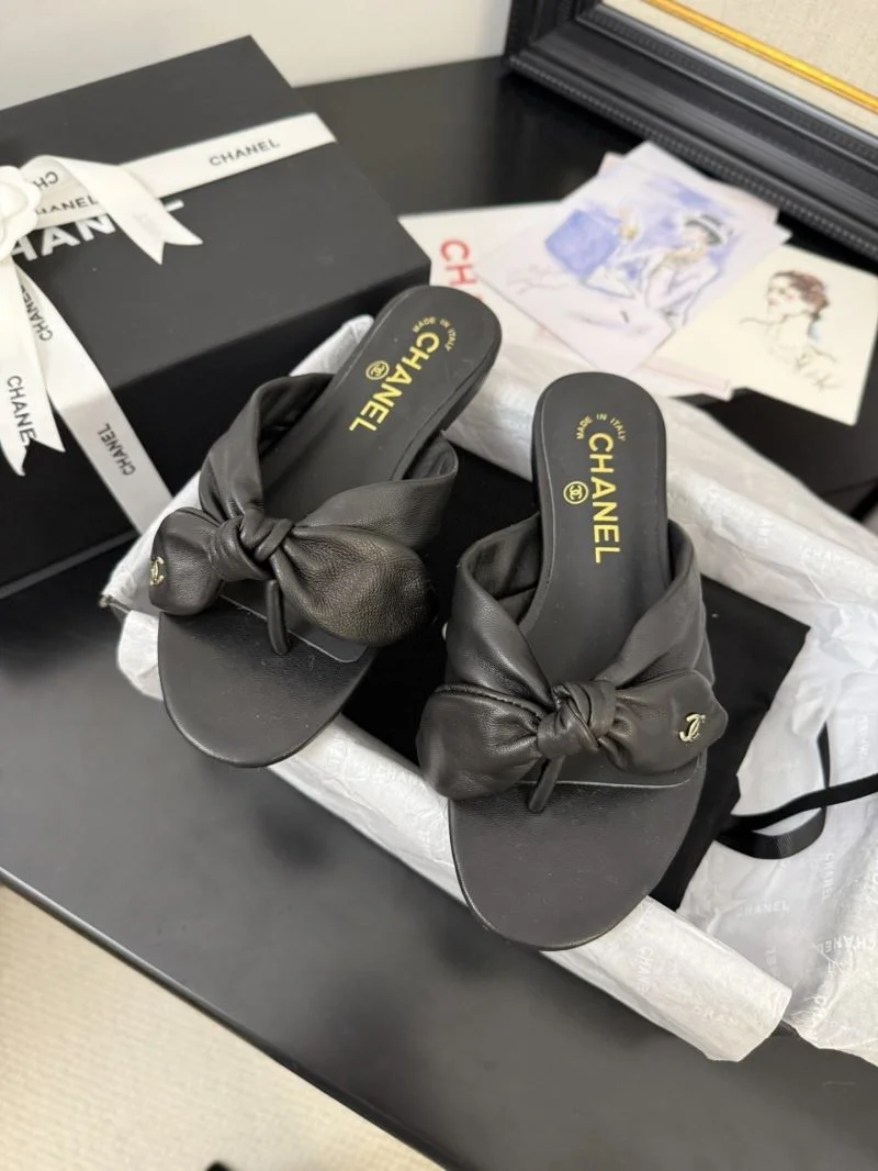 Lightweight Chanel Slippers 18648