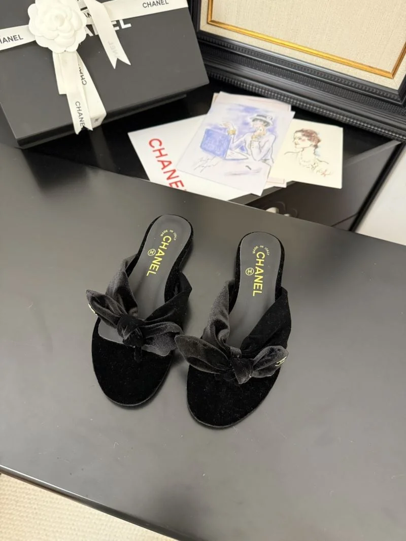 WrinkleFree Chanel Slippers 18642