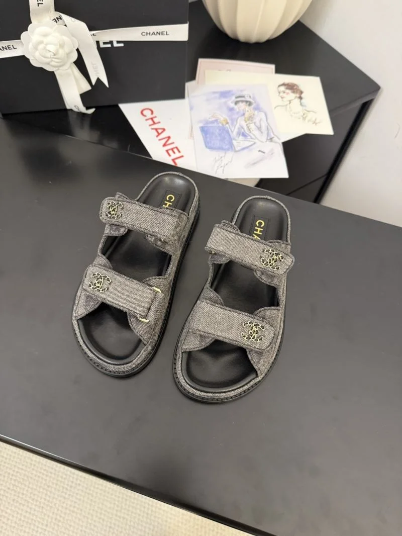 ComfortFit Chanel Slippers 18676