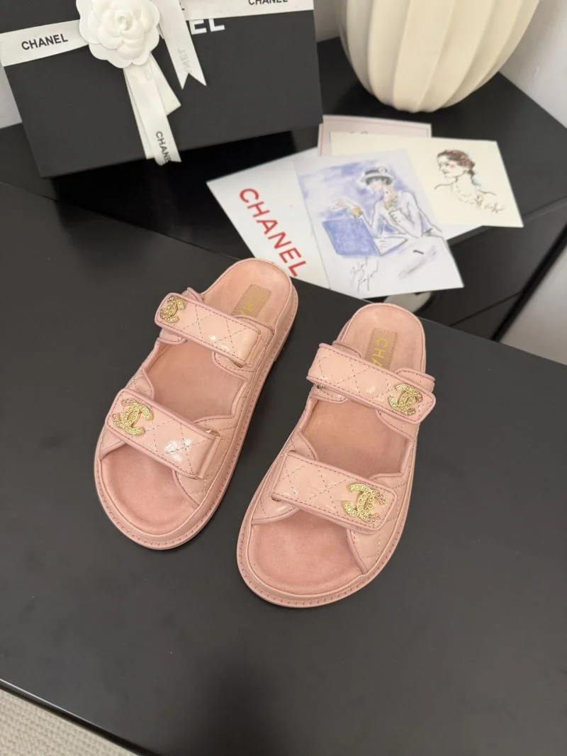 WrinkleFree Chanel Slippers 18620