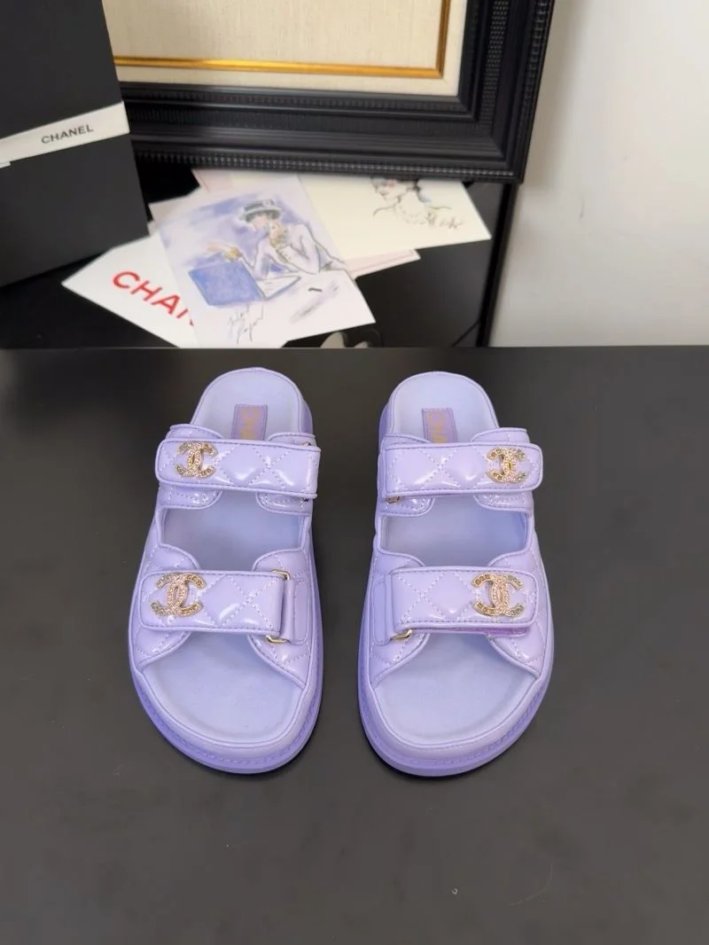 Resilient Chanel Slippers 18617
