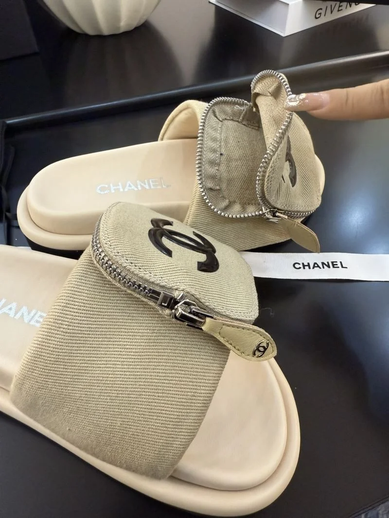 Sophisticated Chanel Slippers 18609