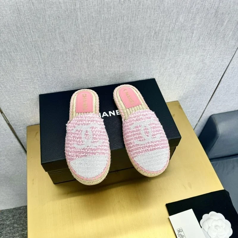 Chanel Slippers Chic 18582