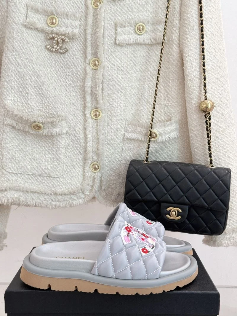 Chanel Slippers Premium 18637