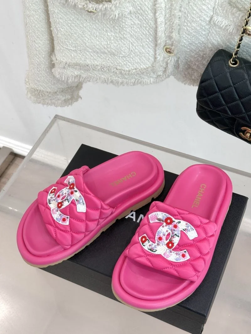 NewStyle Chanel Slippers 18569