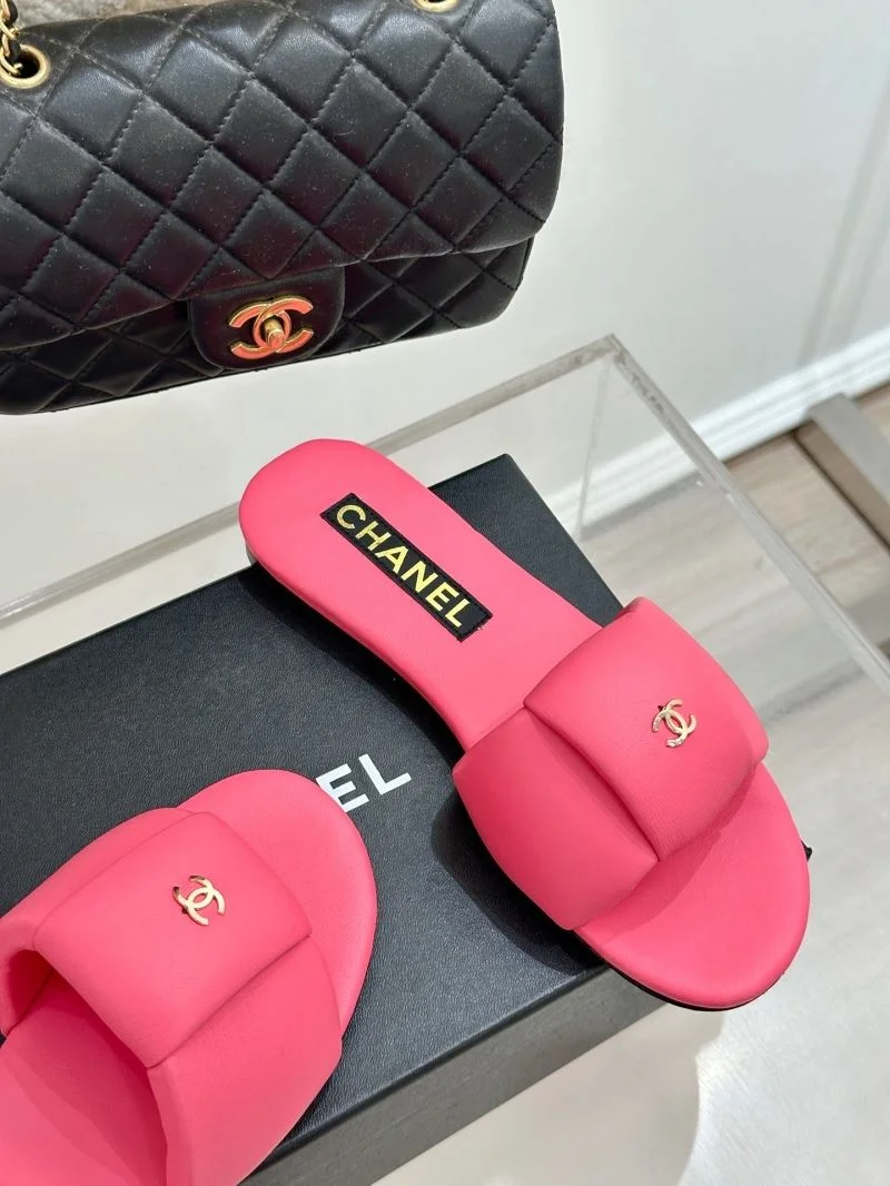 Chanel Slippers Minimalist 18553