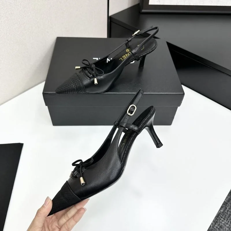 Chanel Slippers Casual 20402