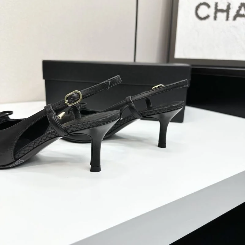Chanel Slippers Casual 20402