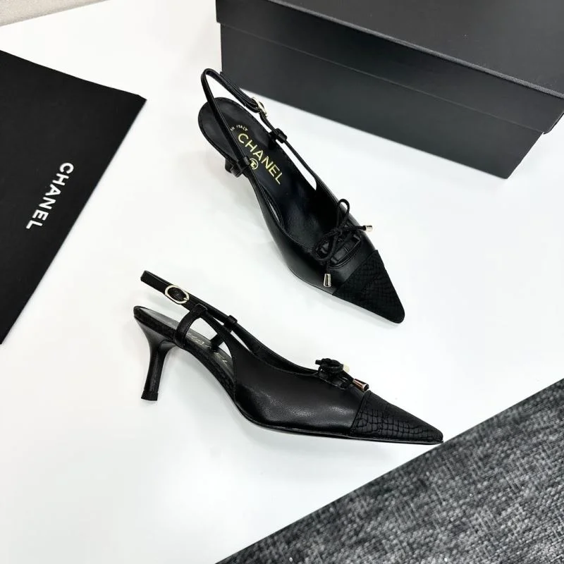 Chanel Slippers Casual 20402