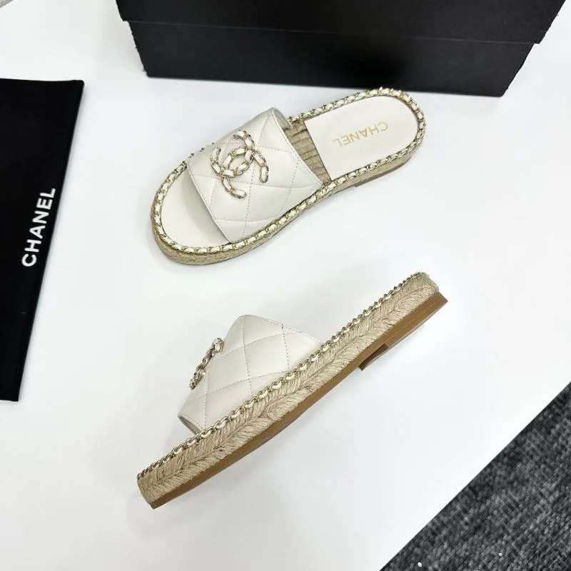 Comfortable Chanel Slippers 20400