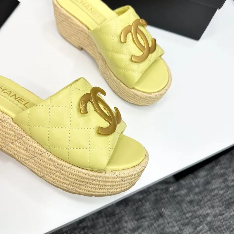Chanel Slippers Popular 20392