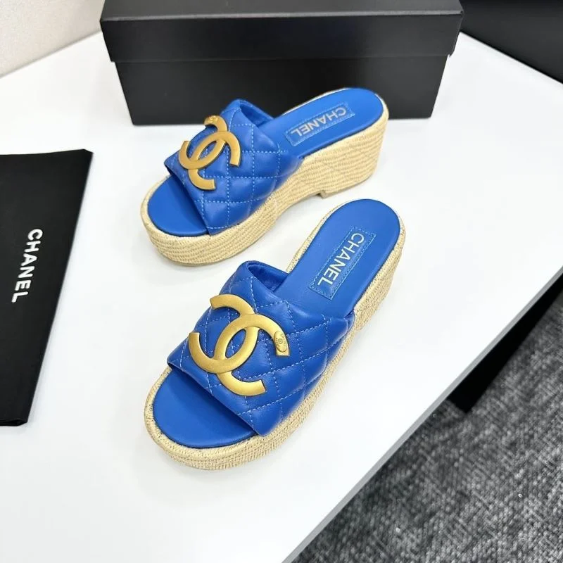Effortless Chanel Slippers 20399
