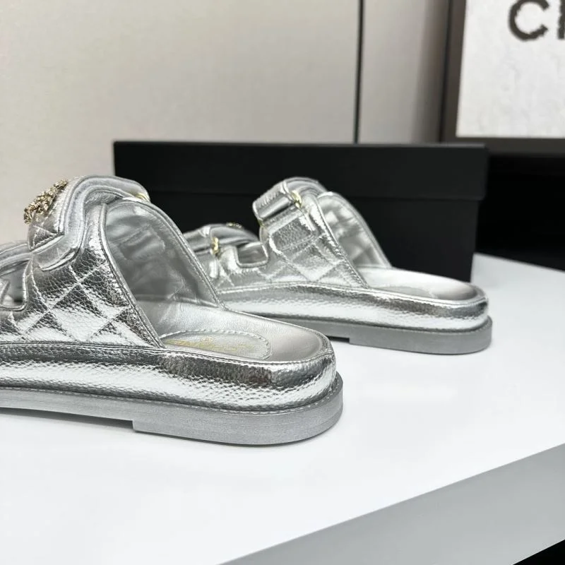 ModernLook Chanel Slippers 20372