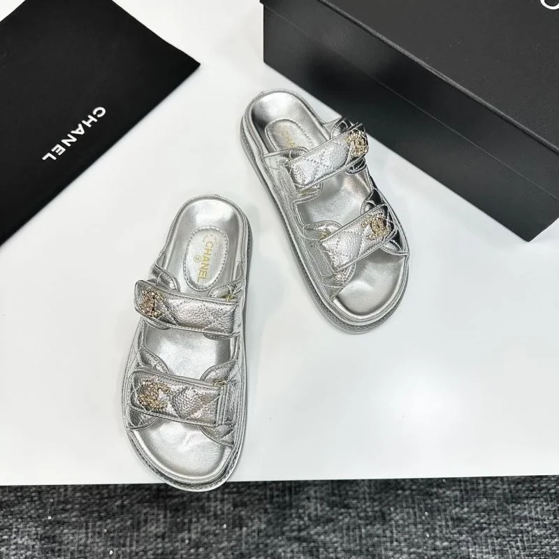 ModernLook Chanel Slippers 20372