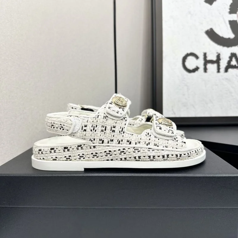Chanel Slippers Neat 20383