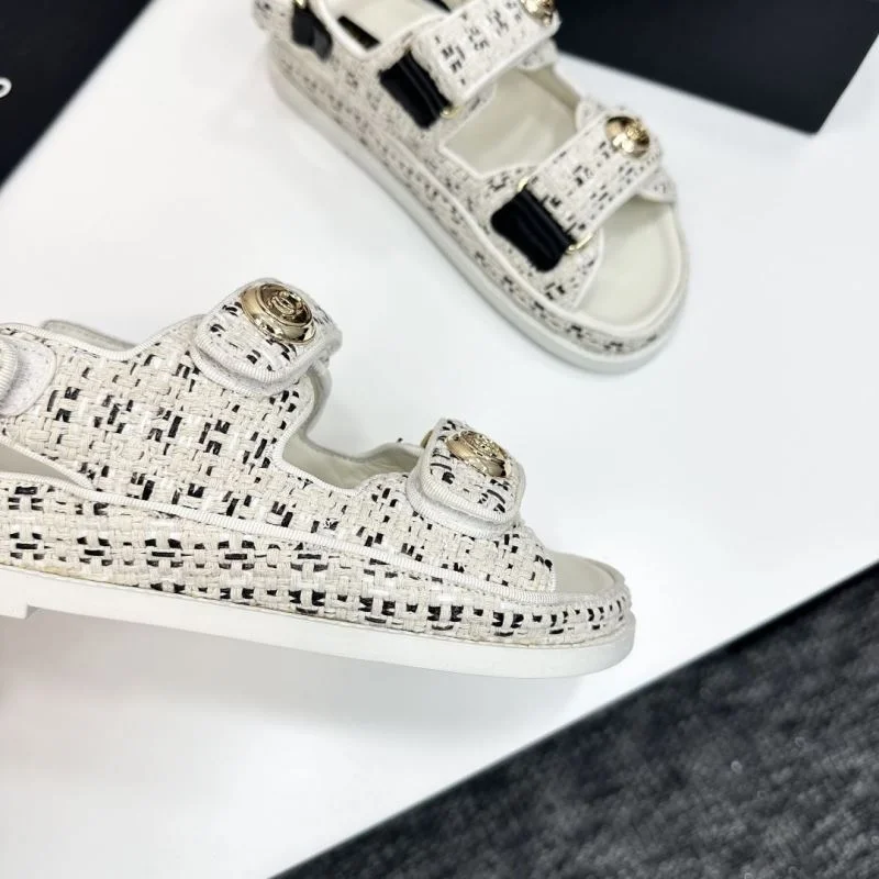 Chanel Slippers Neat 20383
