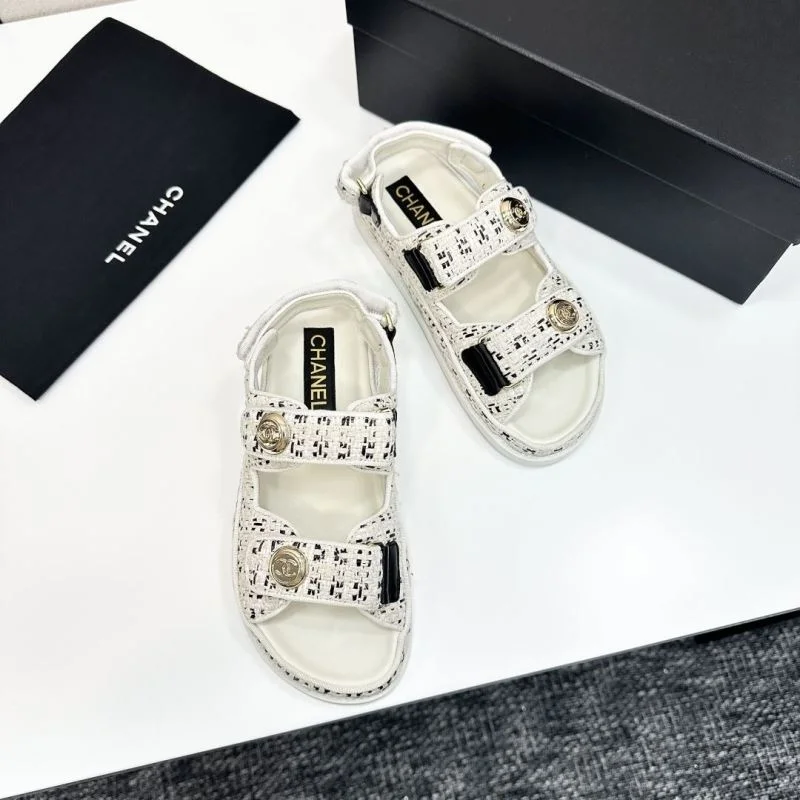 Chanel Slippers Neat 20383