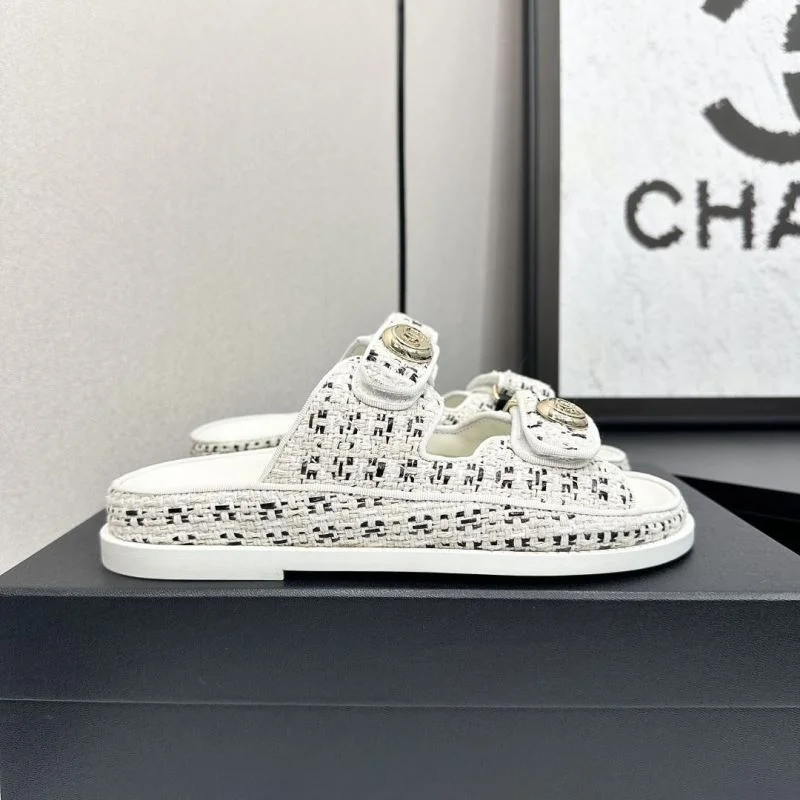 Resilient Chanel Slippers 20385