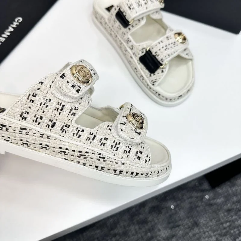Resilient Chanel Slippers 20385