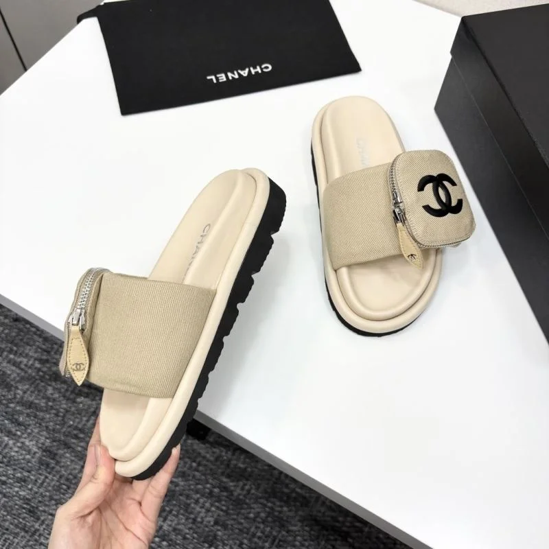 Chanel Slippers Fashionable 20374