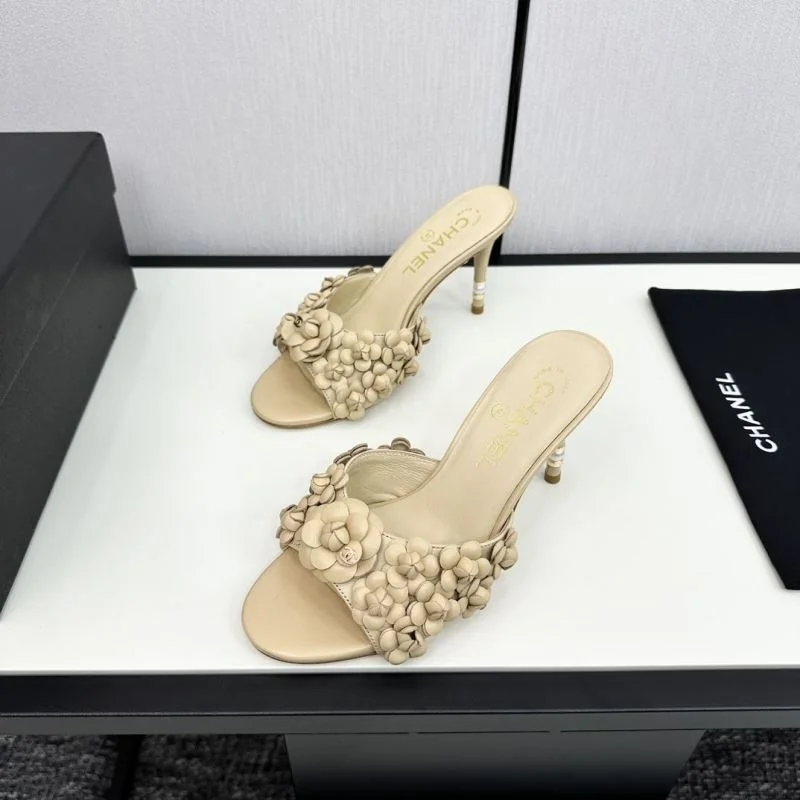 Versatile Chanel Slippers 20454
