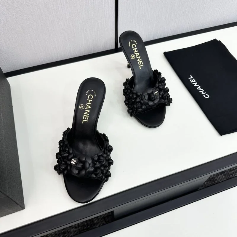 RelaxedFit Chanel Slippers 20358