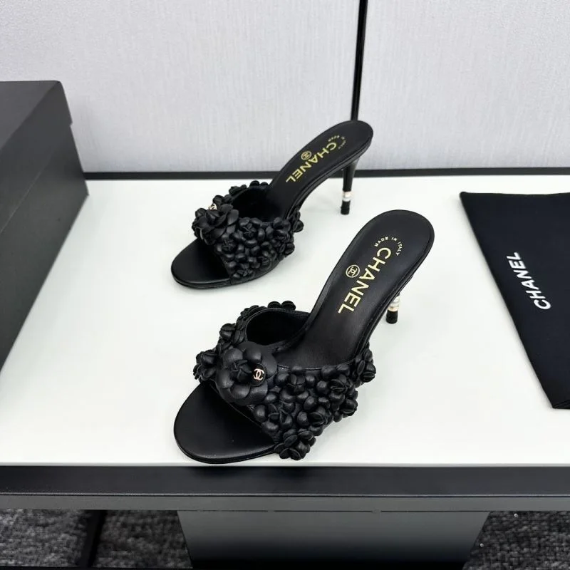RelaxedFit Chanel Slippers 20358