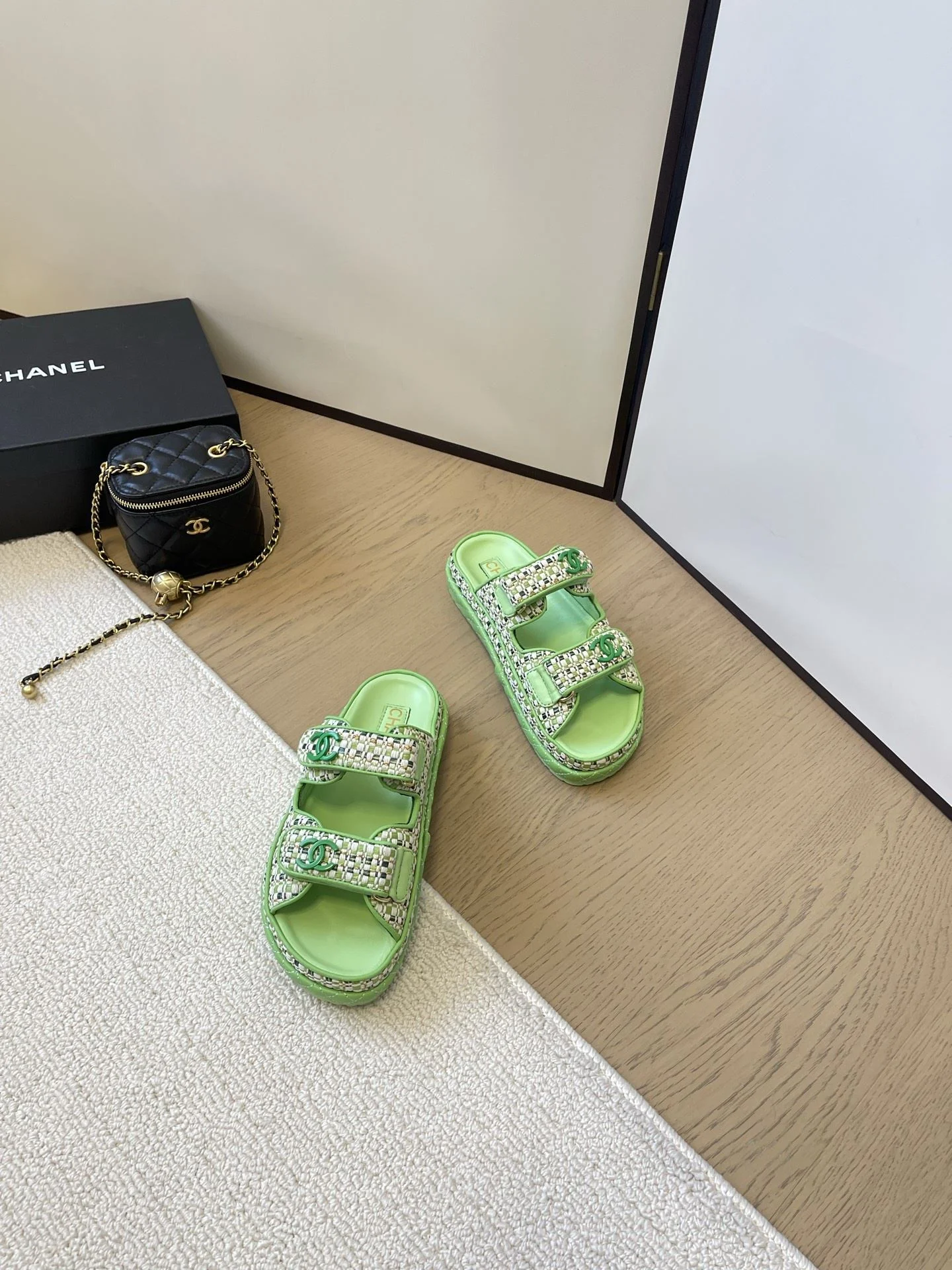 Durable Chanel Slippers 17714