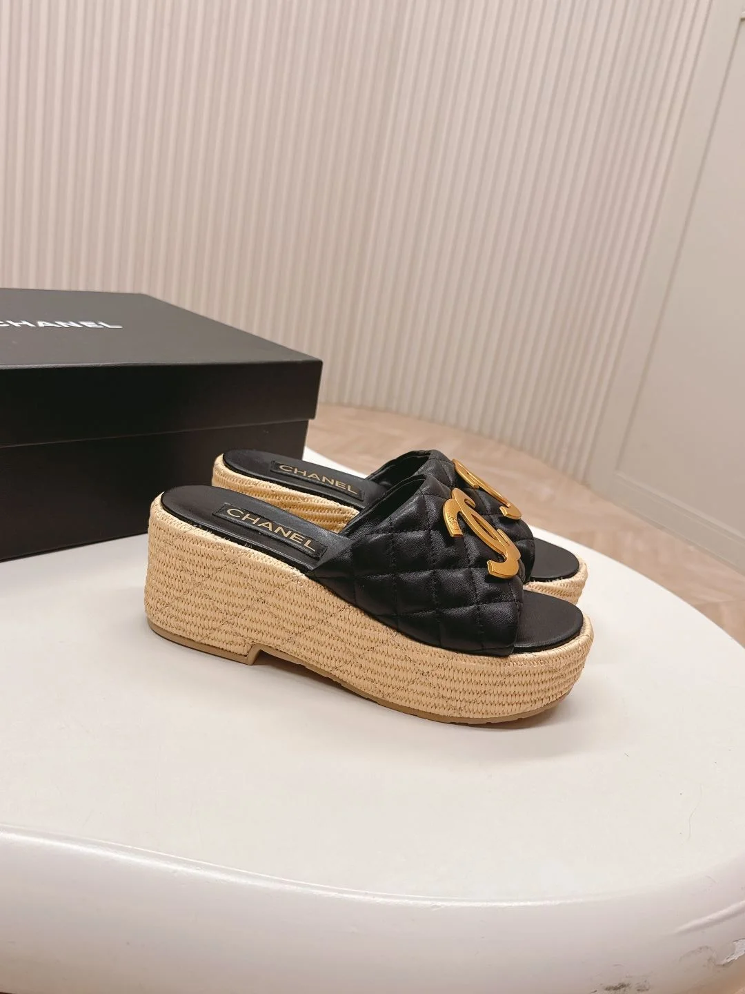 SunProtective Chanel Slippers 17679