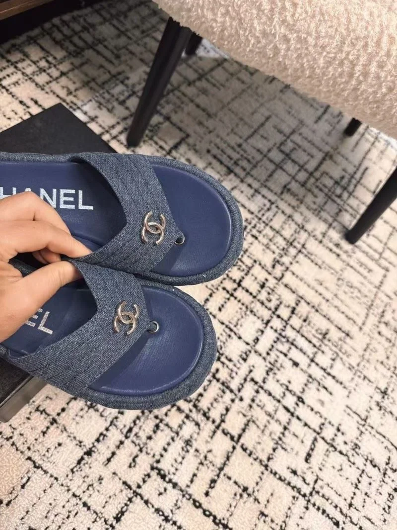 Chanel Slippers FlexibleFit 17667