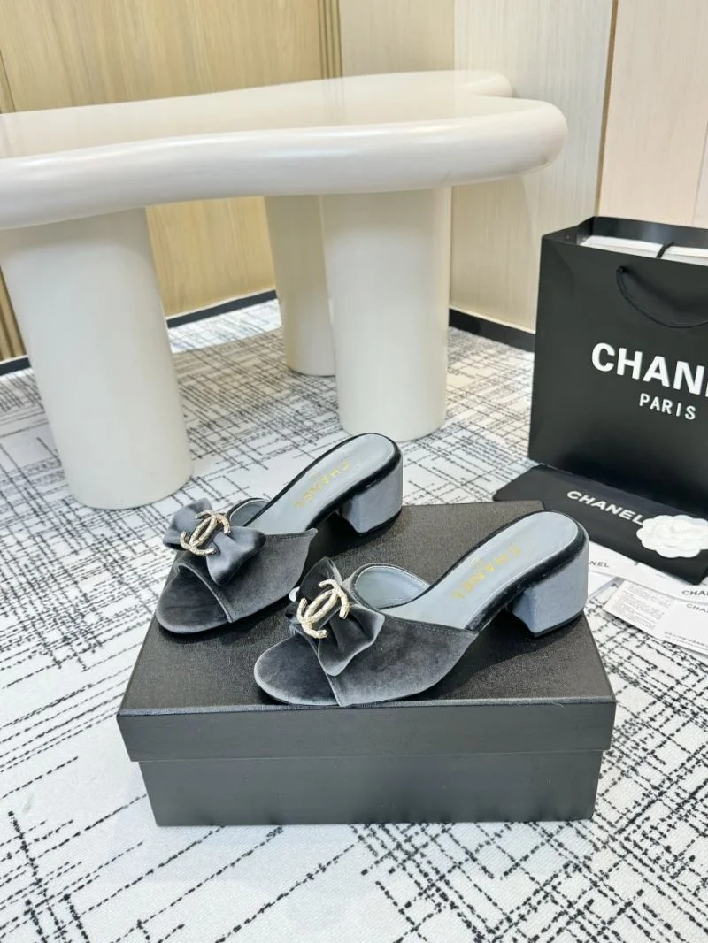 Chanel Slippers Compact 17704