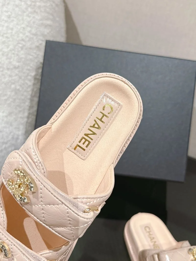 Chanel Slippers Unique 17638