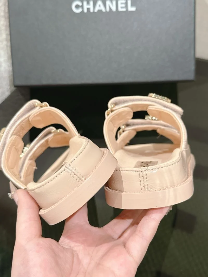 Chanel Slippers Unique 17638